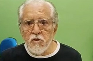 Depois de "lição" em jornalista, Carlos Alberto de Nóbrega surpreende e toma estranha atitude (veja o vídeo)