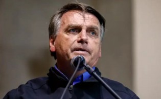 PF investiga celular de Bolsonaro e dá de cara com algo que não esperava