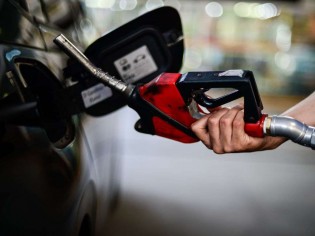 Inevitável disparada do diesel deve produzir efeito cascata devastador na economia