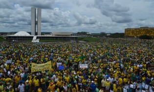 Chegou a hora da união na busca da verdadeira Pátria!