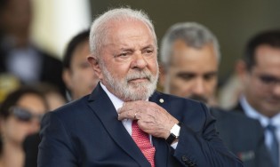A poucos dias de cirurgia, Lula é obrigado a cancelar agenda
