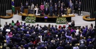 Advogado cobra atitude do Congresso antes que seja tarde demais (veja o vídeo)