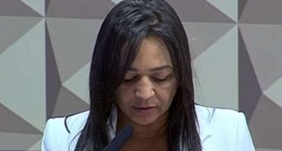 Chegada de novo documento promete chacoalhar a CPMI e "desarmar" Eliziane