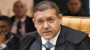 Nunes Marques surpreende e suspende quebras de sigilos de "alvo" da CPMI