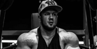 Com apenas 29 anos, morre famoso fisiculturista