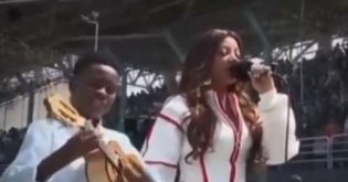 Cantora Ludmilla faz tremendo "papelão" ao tentar cantar o Hino Nacional (veja o vídeo)