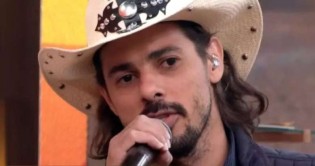 Velório do cantor João Carreiro é tomado por fortes emoções (veja o vídeo)