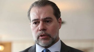Dias Toffoli é novamente internado e passa por cirurgia