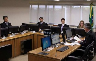 Fundador do PT é contratado sem licitação para ser ‘professor’ de magistrados
