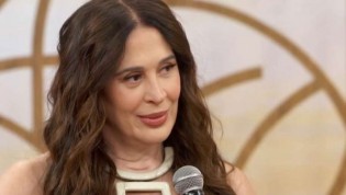 Cláudia Raia é mais uma a "pular do barco"