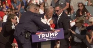 Surgem imagens do momento em que a bala acerta Trump (veja o vídeo)