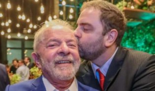 Filho de Lula tentou impedir vazamento de print chamando Janja de "p*ta", mentindo descaradamente