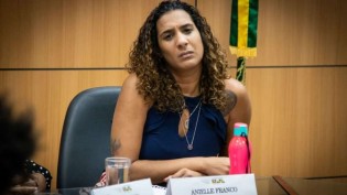 Anielle surpreende e se afasta do ministério