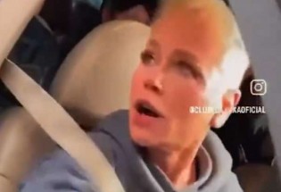 URGENTE: Xuxa toma cusparada e seguranças avançam contra fã (veja o vídeo)