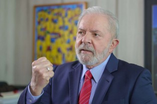 STJ trai Lula