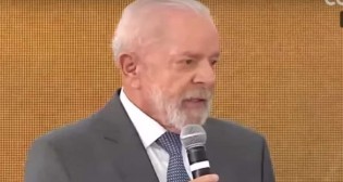 A estranha primeira aparição de Lula após acidente (veja o vídeo)