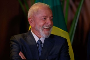 Irresponsável e inconsequente, mesmo sob pressão para cortar gastos, Lula cria mais uma estatal