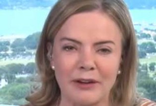 Gleisi "surta" e ataca Kassab (veja o vídeo)