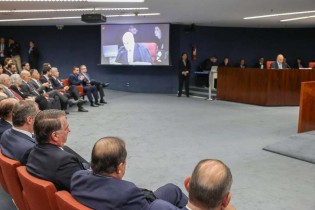 Senador que sabatinou os 5 ministros que julgaram Bolsonaro revela o culpado pelo "estelionato jurídico"
