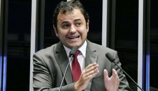 Relator apresenta voto e sela o destino de Glauber Braga