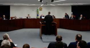 URGENTE: Em "espetáculo de cartas marcadas", STF toma decisão contra seis acusados do "Núcleo 2"