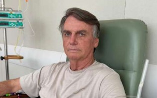 Bolsonaro se manifesta após ganhar alta da UTI