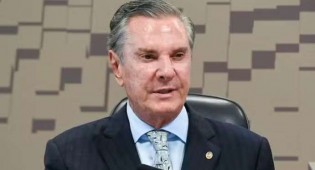 Collor vai cumprir pena em uma luxuosa mansão à beira-mar