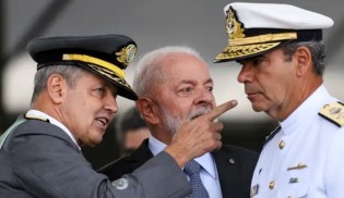 Comandante da Marinha nomeado por Lula destrói narrativa do golpe