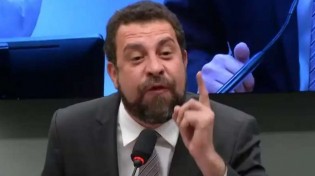 Insano, Boulos convoca manifestação a favor de mais impostos... Quem vai?