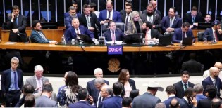 Deputado é expulso do PL