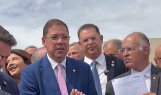 URGENTE: Vice da Câmara promete pautar anistia se Hugo Motta sair do país