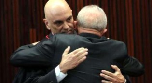 Moraes perdeu as condições morais para continuar julgando