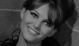 Lenda do cinema morre em Paris