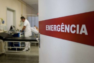 URGENTE: Cantor famoso é internado às pressas por suspeita de intoxicação por metanol