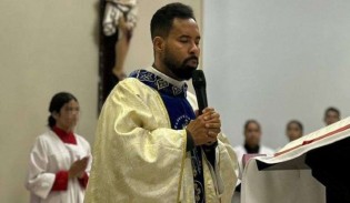 Revelado os alvos das buscas efetuadas pela polícia em caso de padre flagrado com noiva de fiel