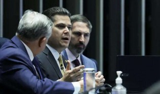 Alcolumbre dá início ao contra-ataque e faz anúncio perturbador para o governo