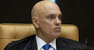 Moraes dá 5 dias a PGR para manifestação sobre Bolsonaro