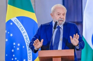 Os deuses emitem sinais e Lula deve estar com as barbas de molho