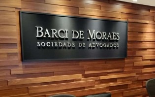 E surge mais uma constrangedora contradição nas explicações do escritório Barci de Moraes