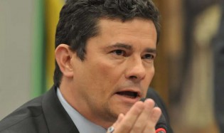 Com o apoio de Flávio, Moro se encaminha para vencer disputa no 1º turno
