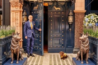 O “after party” de Vorcaro para Moraes e o broche que dava passe livre para encontros livres com belas mulheres em Londres