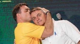Irrompe o maior medo do "sistema" que está prestes a destruir novamente o "plano"
