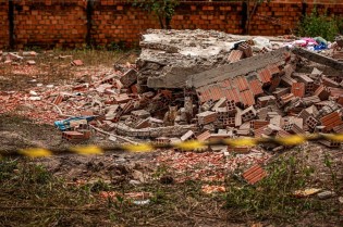 Tragédia no Piauí: Desabamento de sobrado deixa mãe grávida e dois filhos mortos