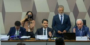 Lula pensa em dobrar a aposta e indicar novamente Jorge Messias ao STF