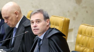 Mendonça tem dura discussão com advogados de Daniel Vorcaro