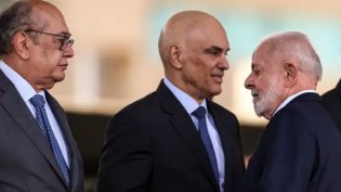 Às vésperas da eleição, Lula amplia controle sobre redes sociais e Gilmar 'aplaude' descaradamente