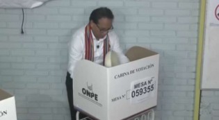 URGENTE: Faltando poucos votos para o fim, candidato de esquerda ultrapassa adversária no Peru