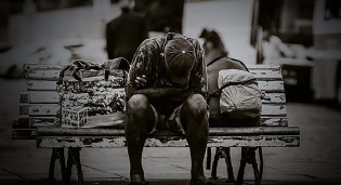 5 x 2, a escala do voto: Políticos que nada entendem de trabalho se metem a decidir sobre a vida do trabalhador