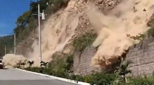Alerta de tsunami no México aterroriza moradores após terremoto