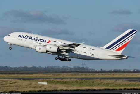 Caças americanos escoltam avião da Air France de Paris até Nova York